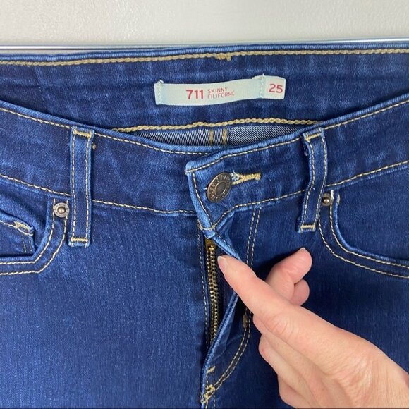 Levis 711 Super Skinny Dark Blue Jeans Indigo Size 25 Stretch Denim‎ High Rise - Picture 4 of 10
